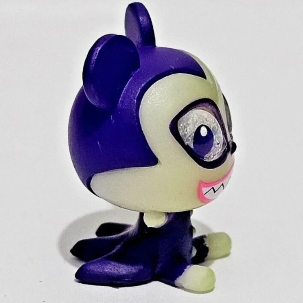 EXCLUSIVE Vampire Teddy Glow Peek Nightmare Before Christmas Disney Doorables NB